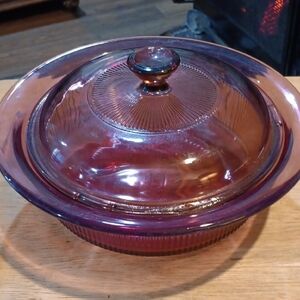 1 Qt. Purple Glass Casserole Dish with Lid